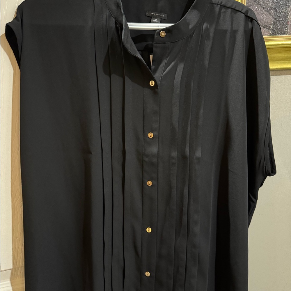 Ann Taylor Soft Black Button Down Shirt